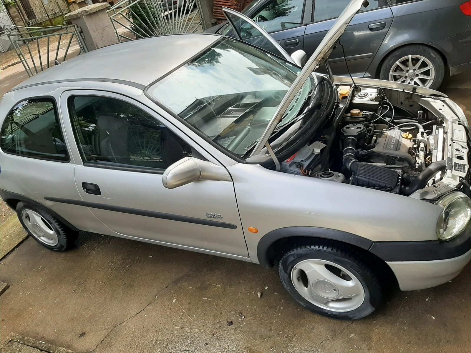 Opel Corsa 2000, снимка 8 - Автомобили и джипове - 55417615
