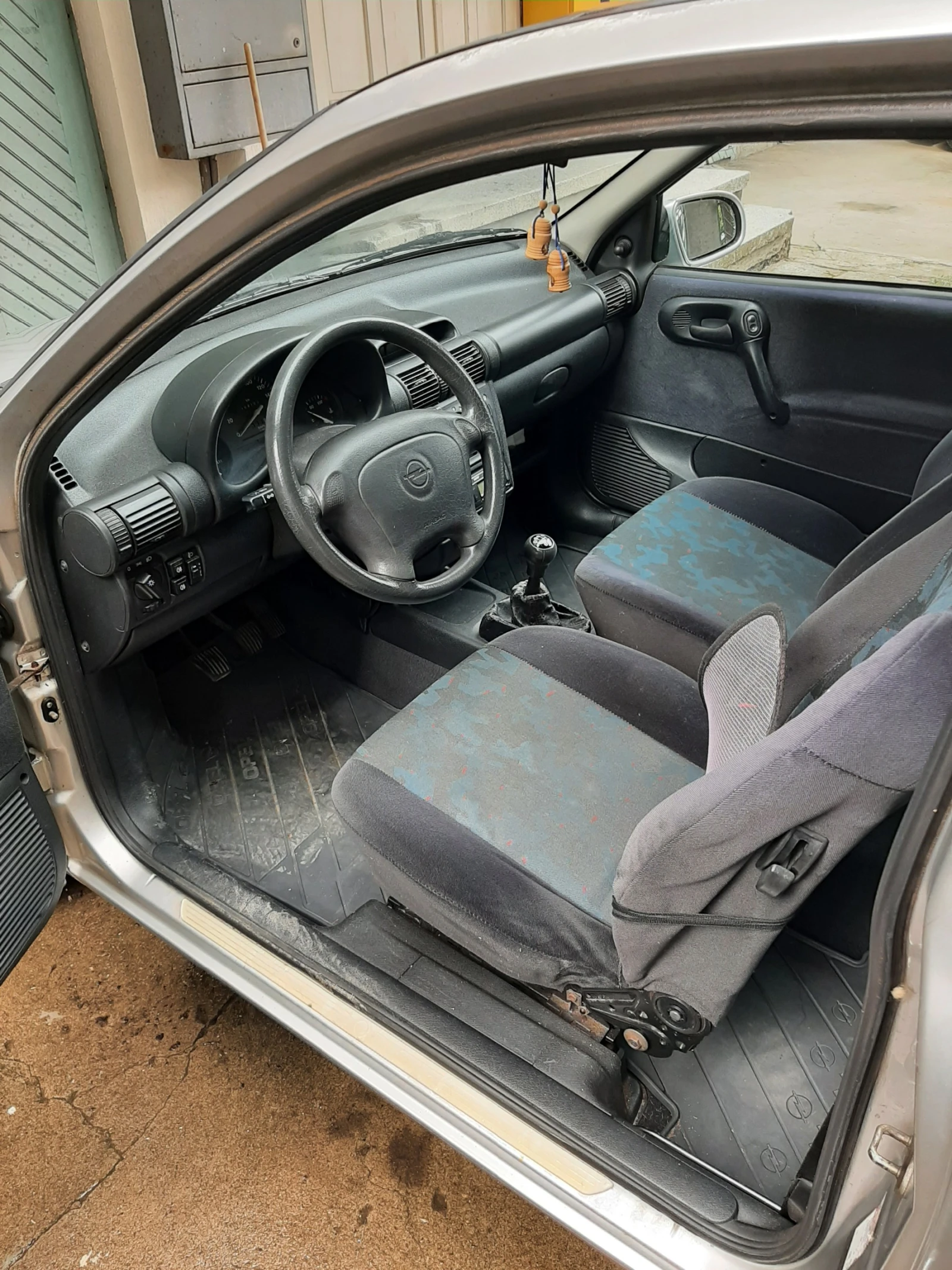 Opel Corsa 2000, снимка 5 - Автомобили и джипове - 55417615