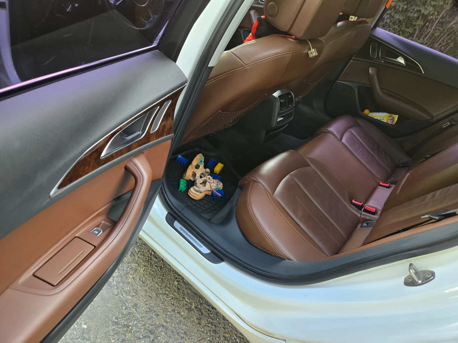 Audi A6 2.0 177  внос от Корея, снимка 15 - Автомобили и джипове - 55470748