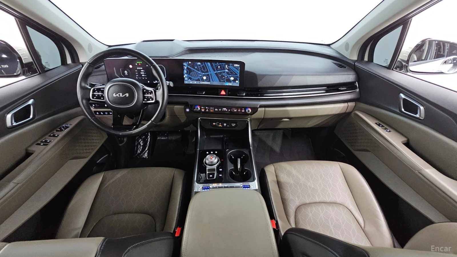 Kia Carnival HYBRID* NOBLESSE* TV* 360* HUD* ПОДГРЕВ* ОБДУХВАНЕ, снимка 6 - Автомобили и джипове - 55491542