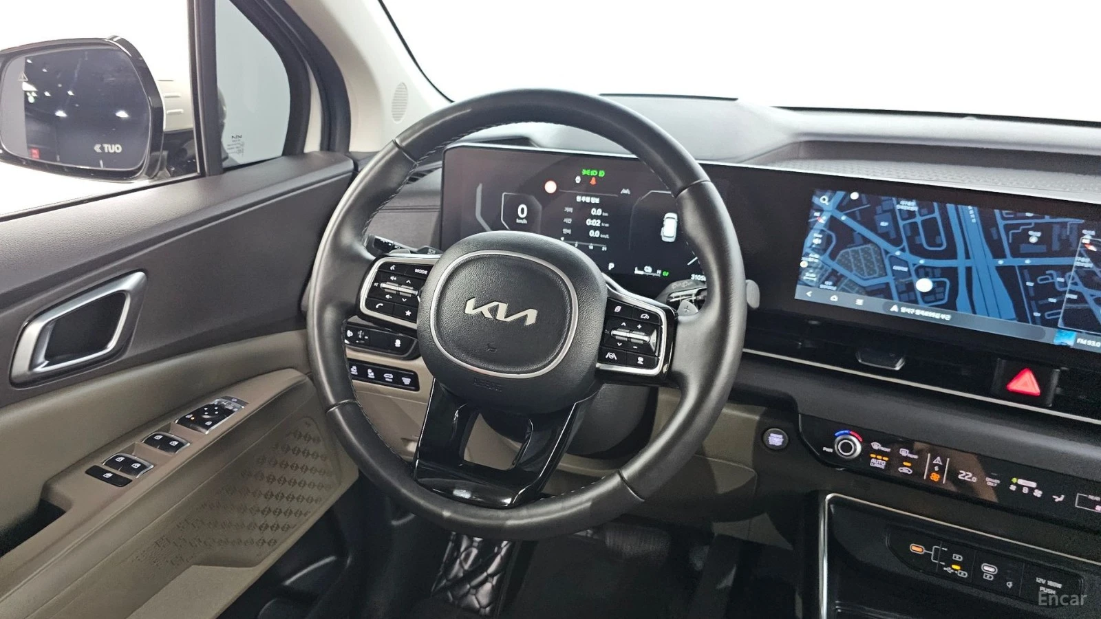 Kia Carnival HYBRID* NOBLESSE* TV* 360* HUD* ПОДГРЕВ* ОБДУХВАНЕ, снимка 12 - Автомобили и джипове - 55491542