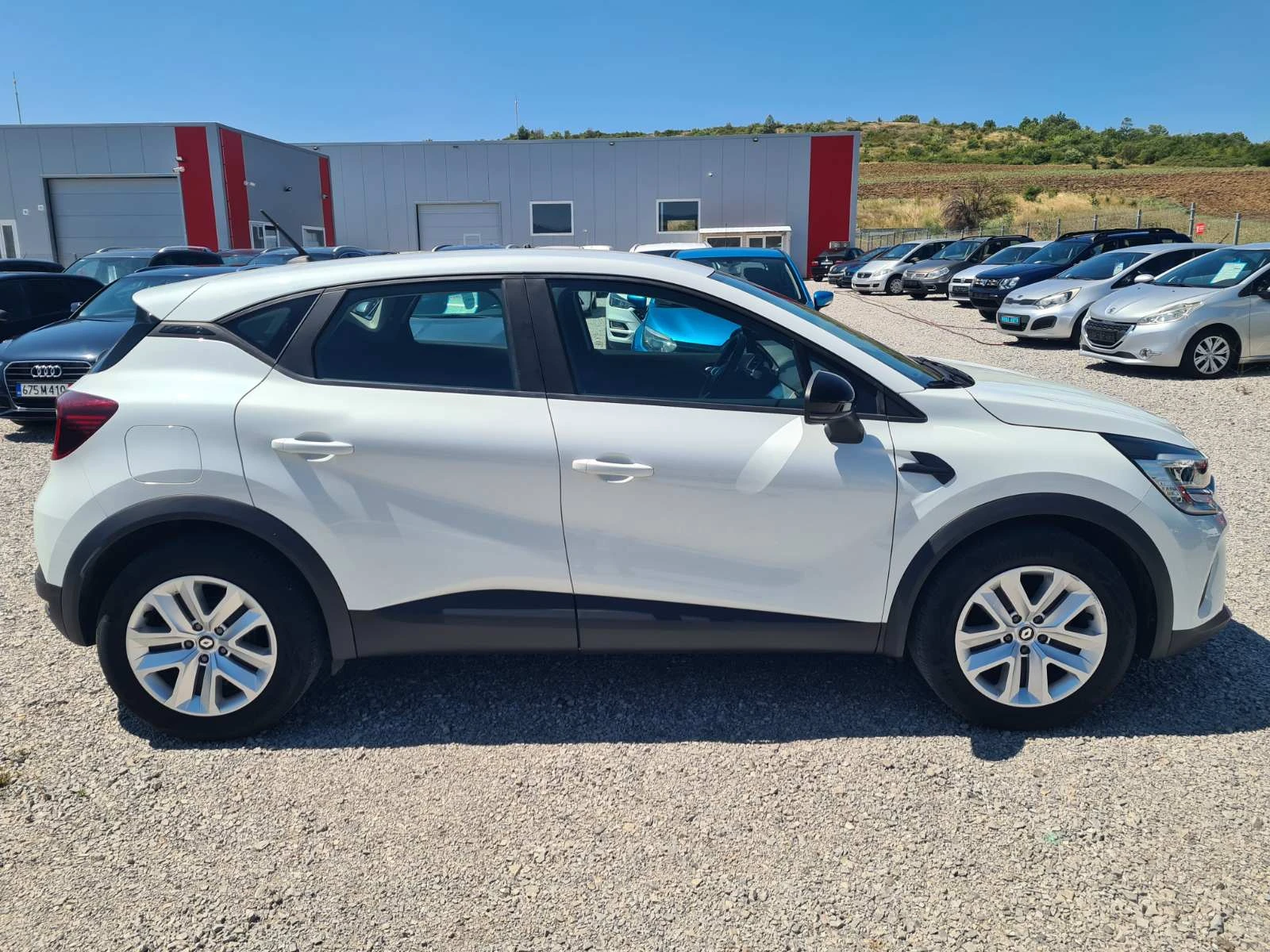 Renault Captur 1.0Turbo Navi LED Euro 6D, снимка 17 - Автомобили и джипове - 55509069