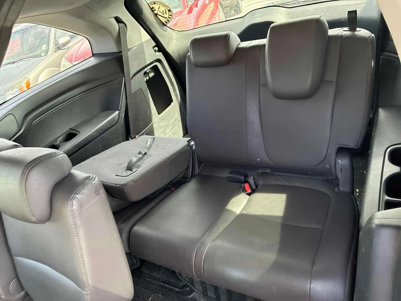 Honda Odyssey * EX L * АВТОКРЕДИТ БЕЗ ПЪРВОНАЧАЛНА ВНОСКА* , снимка 11 - Автомобили и джипове - 55538762