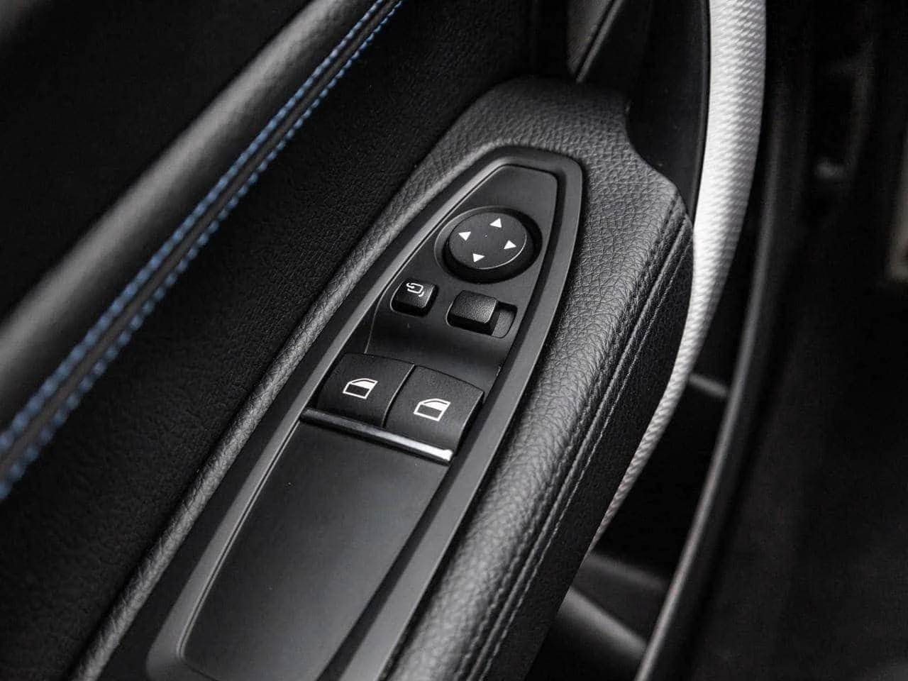 BMW 230 * i xDrive Premium Package Enhanced | M Sport, снимка 14 - Автомобили и джипове - 55723350