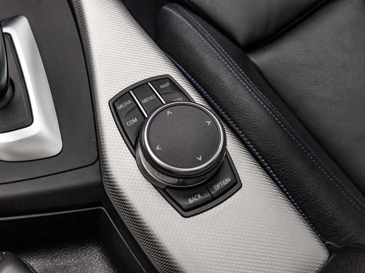 BMW 230 * i xDrive Premium Package Enhanced | M Sport, снимка 16 - Автомобили и джипове - 55723350