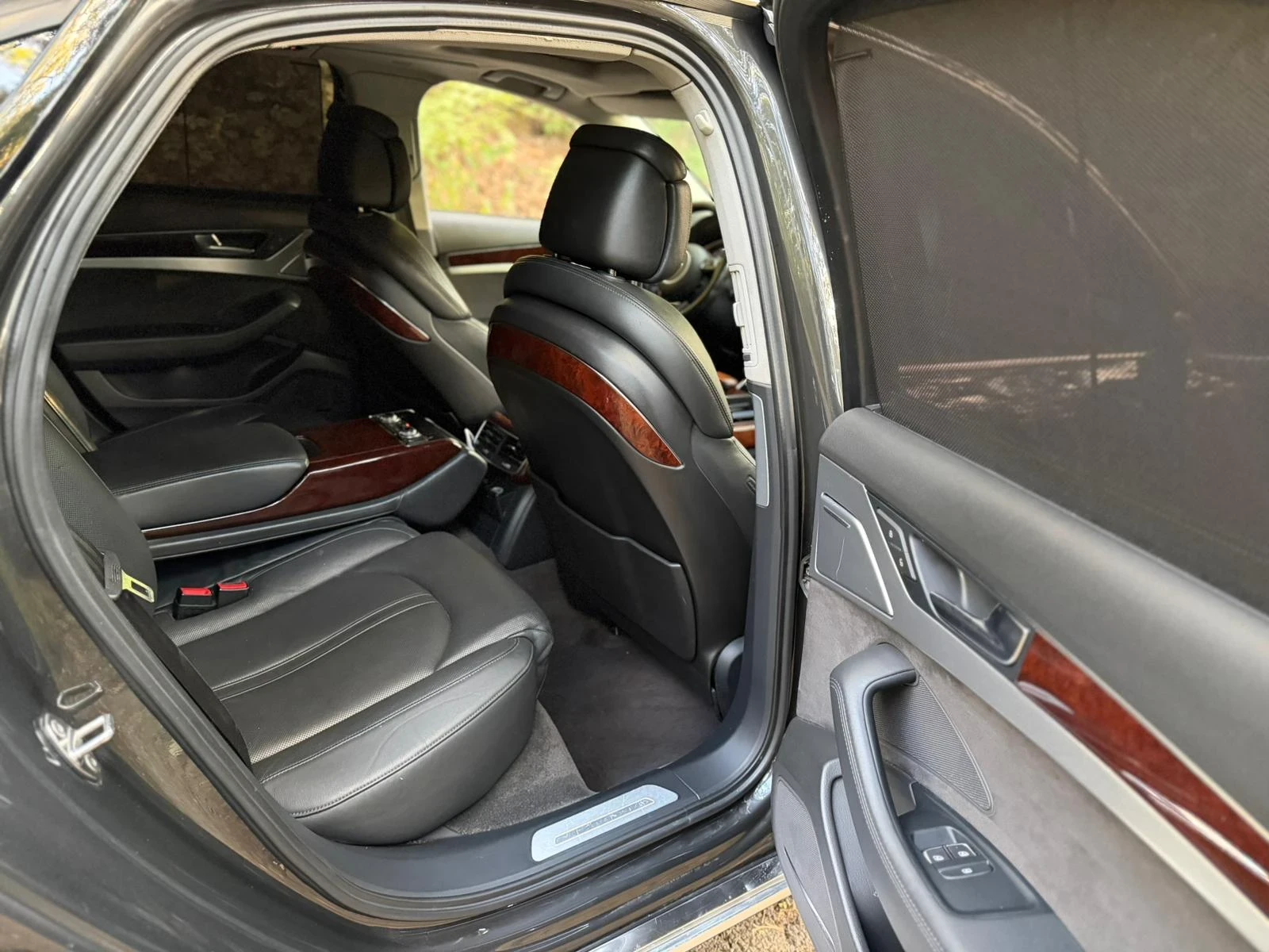 Audi A8, снимка 10 - Автомобили и джипове - 55954403