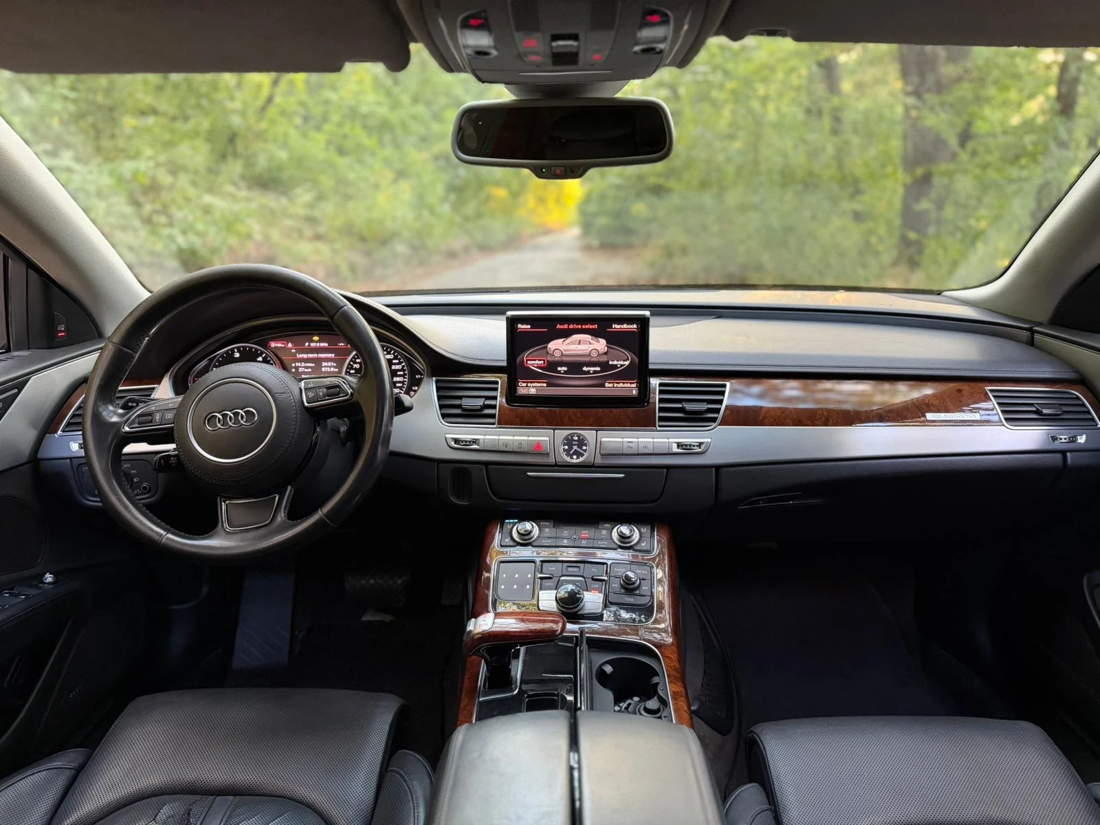 Audi A8, снимка 9 - Автомобили и джипове - 55954403
