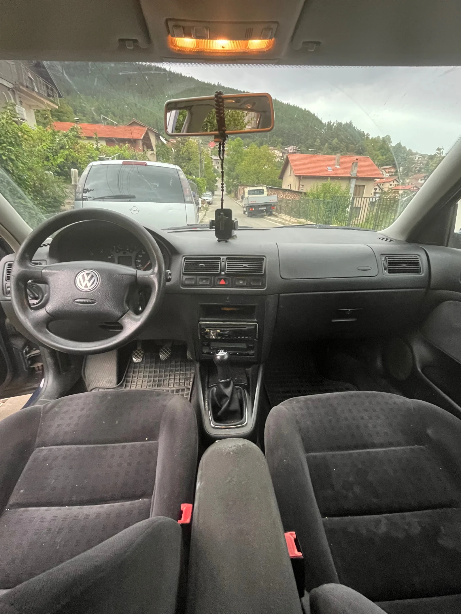 VW Golf 4, снимка 4 - Автомобили и джипове - 56045670