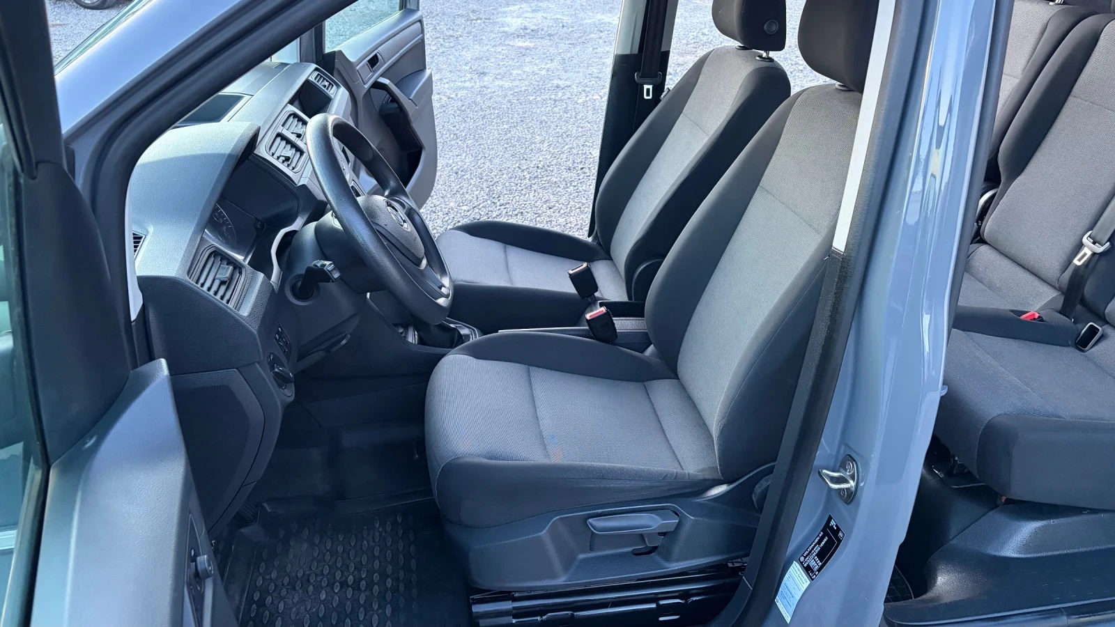 VW Caddy 2.0TDI* MAXI* camera, снимка 10 - Автомобили и джипове - 56216402