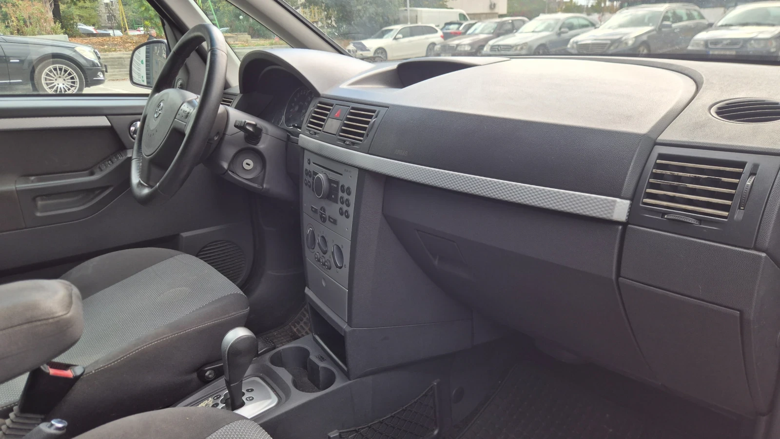 Opel Meriva, снимка 12 - Автомобили и джипове - 56648488