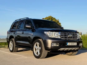 ������ Toyota Land cruiser