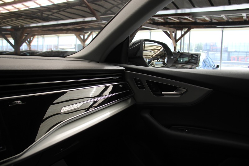 Audi Q8 5г Гаранция/55TFSI/Virtual/Panorama/Kamerа/, снимка 16 - Автомобили и джипове - 42336213