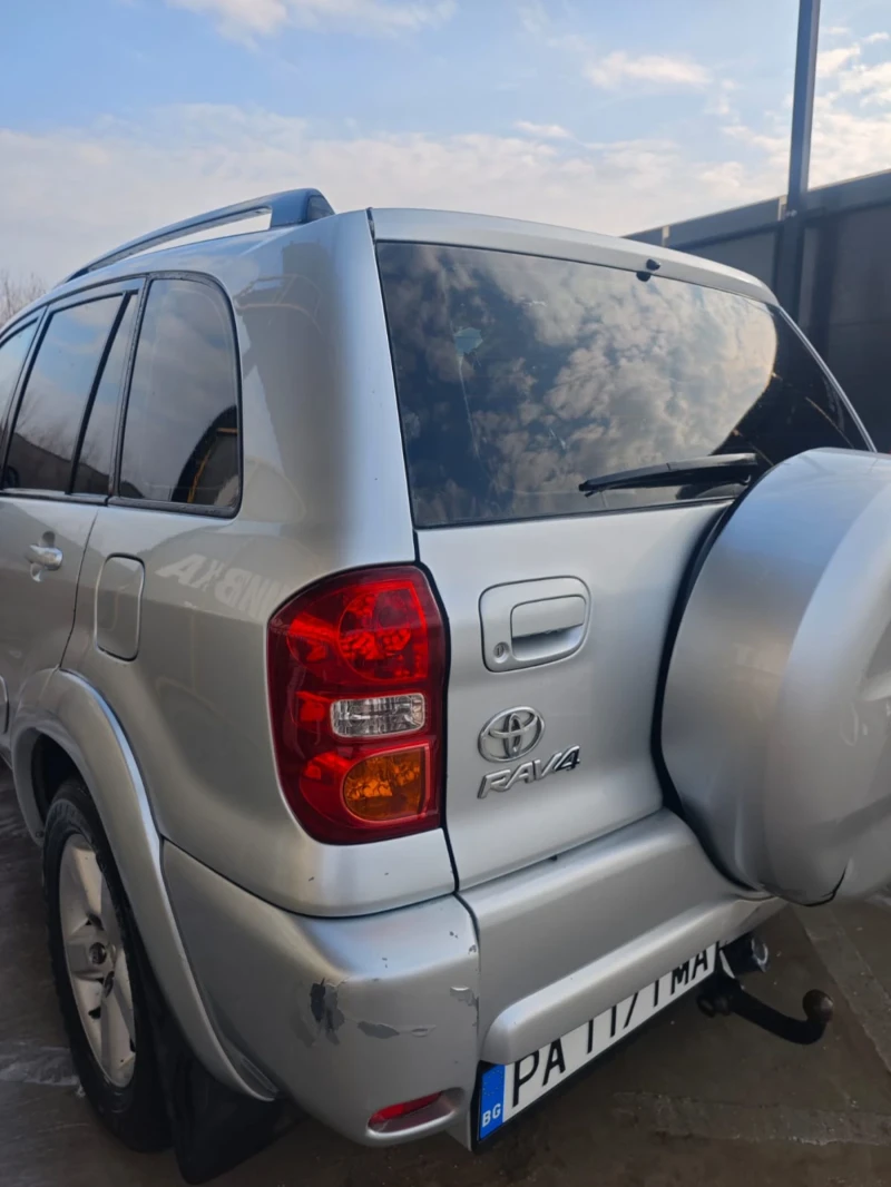 Toyota Rav4, снимка 6 - Автомобили и джипове - 49318999