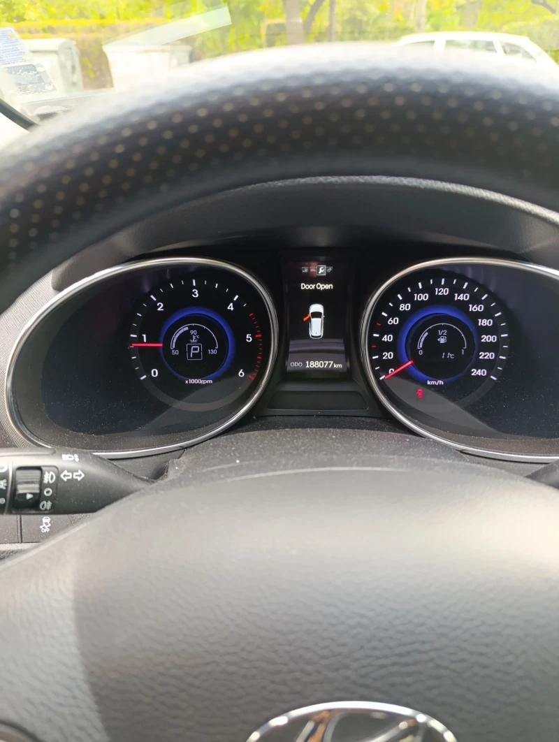 Hyundai Santa fe 2.2, снимка 6 - Автомобили и джипове - 52483583