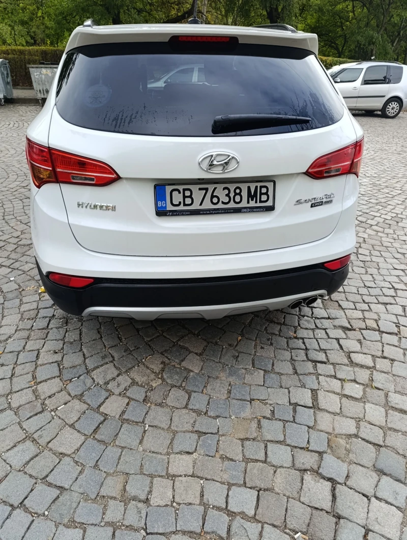 Hyundai Santa fe 2.2, снимка 4 - Автомобили и джипове - 52483583