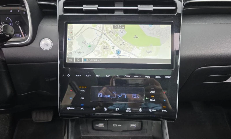 Hyundai Tucson Gasoline 1.6 Turbo 2WD Premium, снимка 15 - Автомобили и джипове - 52069709