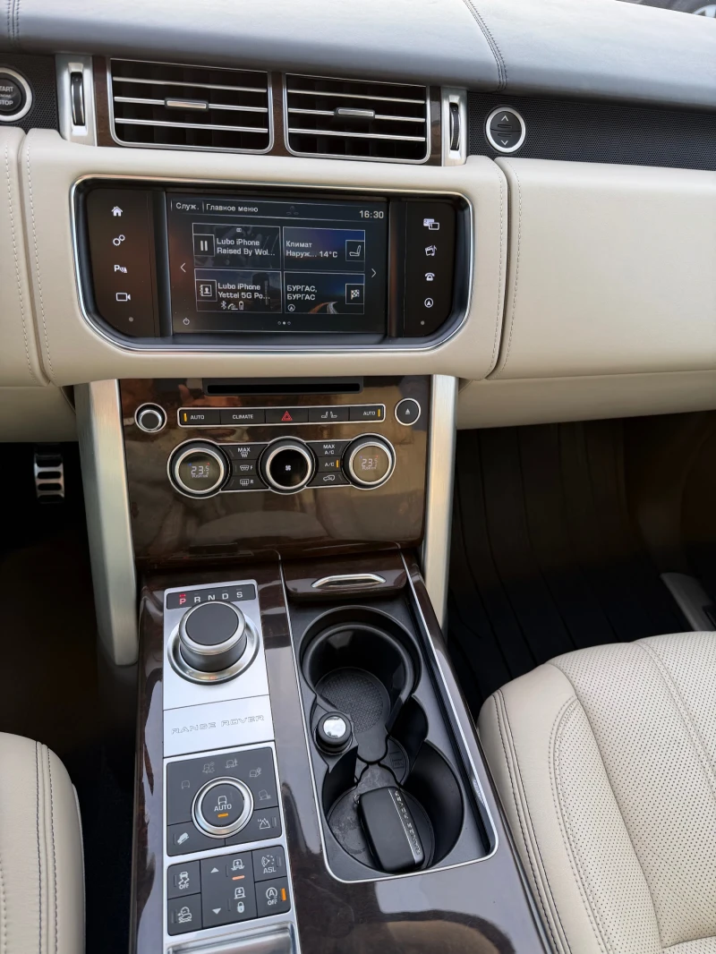 Land Rover Range rover 4.4 SDV8 LONG AUTOBIOGRAPHY 3xTV, снимка 16 - Автомобили и джипове - 52660870