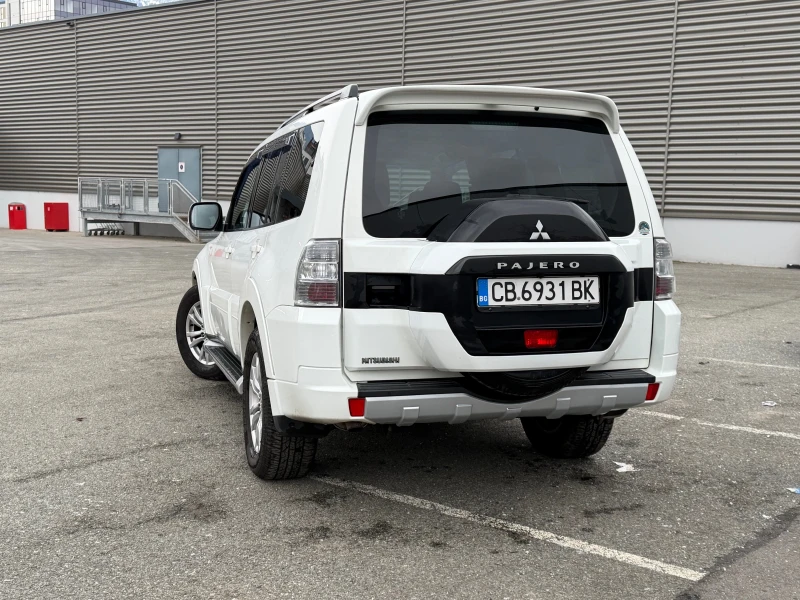 Mitsubishi Pajero V98W, снимка 3 - Автомобили и джипове - 53526259