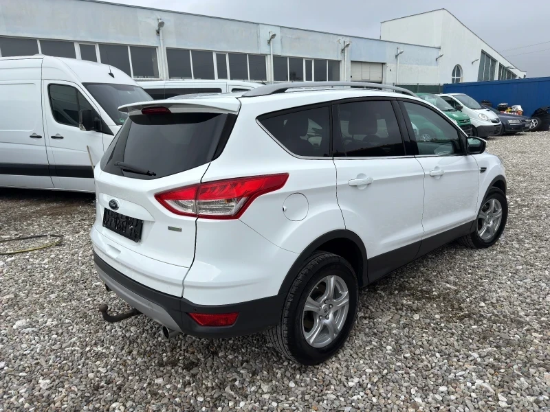 Ford Kuga 1.6 i Navi, снимка 4 - Автомобили и джипове - 55985460