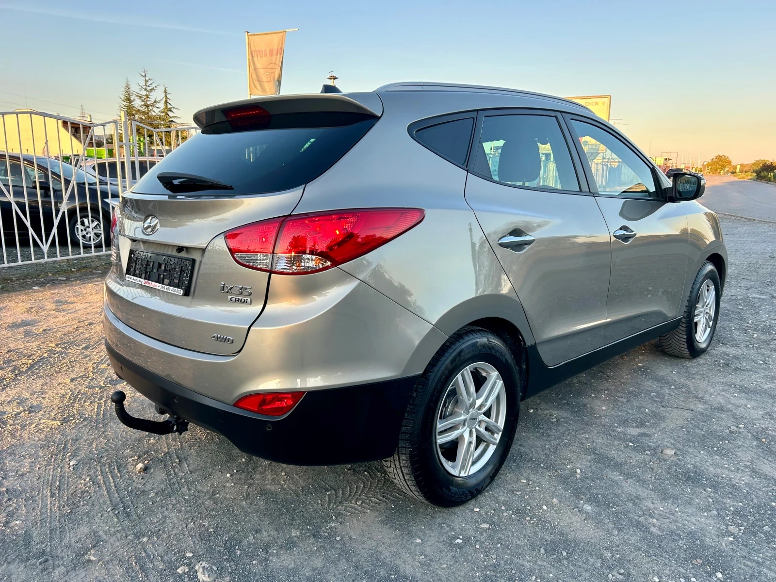 Hyundai IX35 2.0 - 184 * АВТОМАТИК* PREMIUM LUX * 4X4 - изображение 5