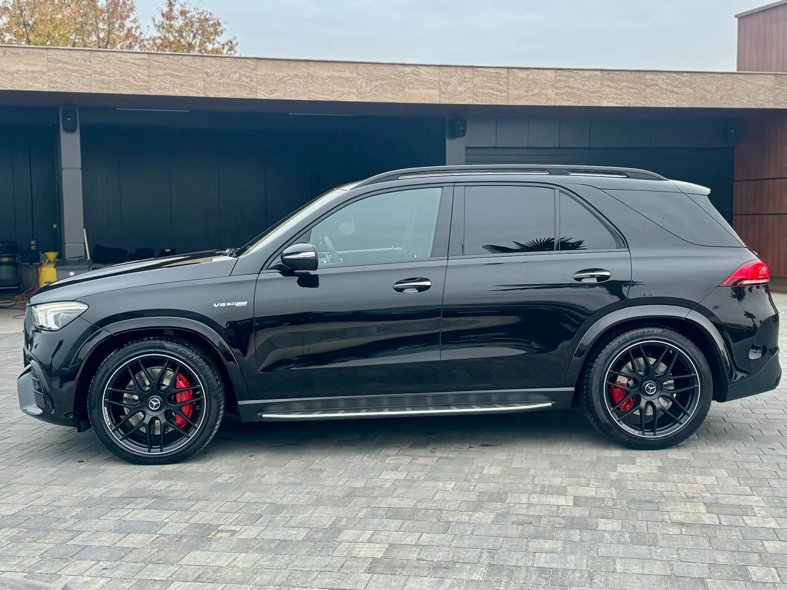 Mercedes-Benz GLE 63 S AMG S Panorama* Obduhvane* Burm4D* EQ Boost&Carbon  - изображение 4