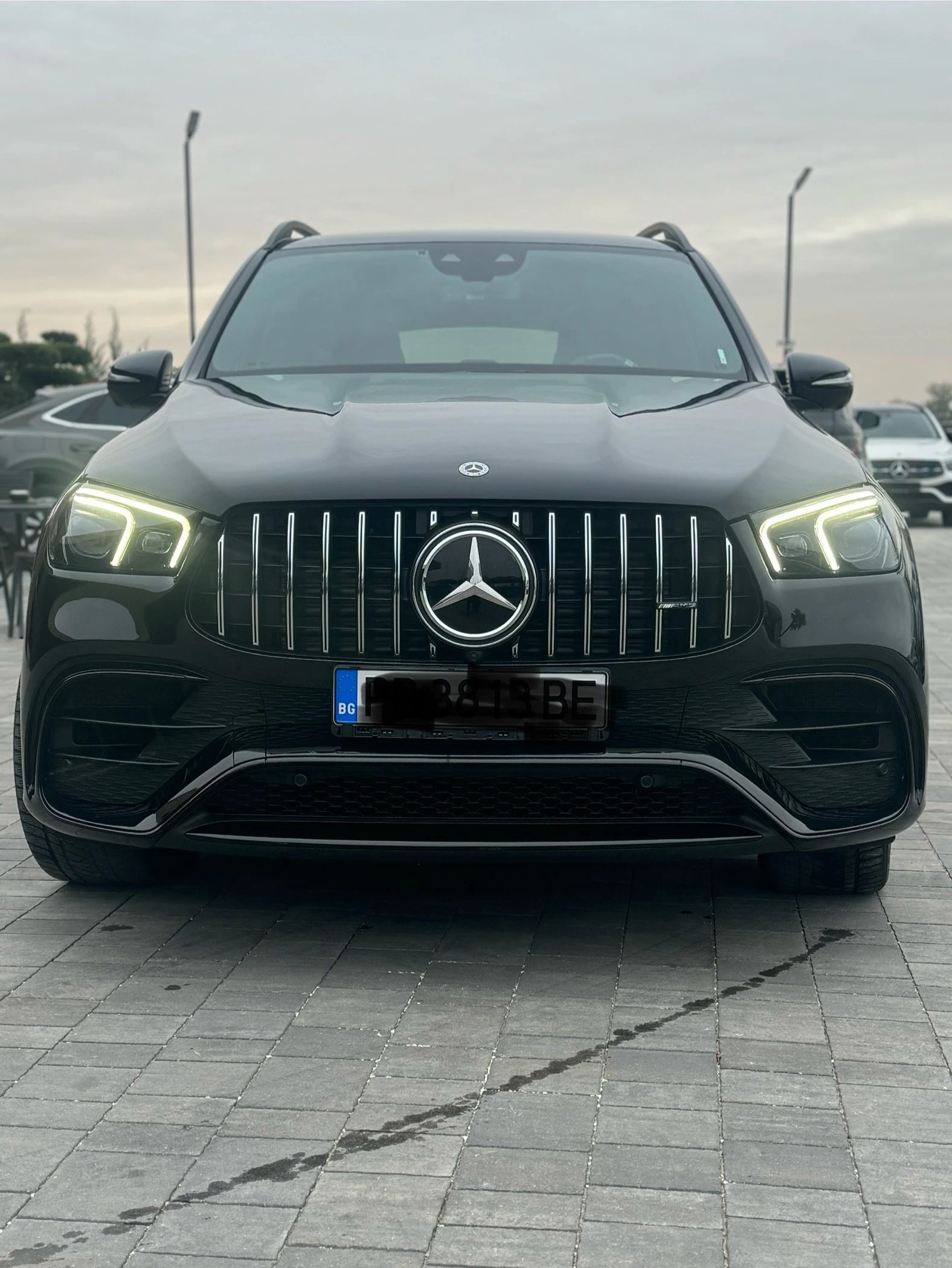 Mercedes-Benz GLE 63 S AMG S Panorama* Obduhvane* Burm4D* EQ Boost&Carbon  - изображение 5