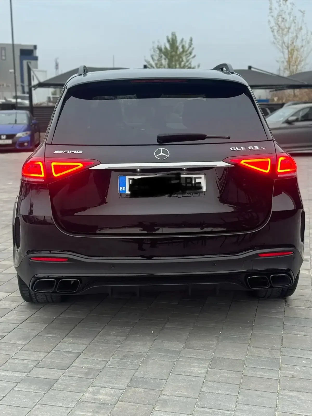 Mercedes-Benz GLE 63 S AMG S Panorama* Obduhvane* Burm4D* EQ Boost&Carbon  - изображение 3