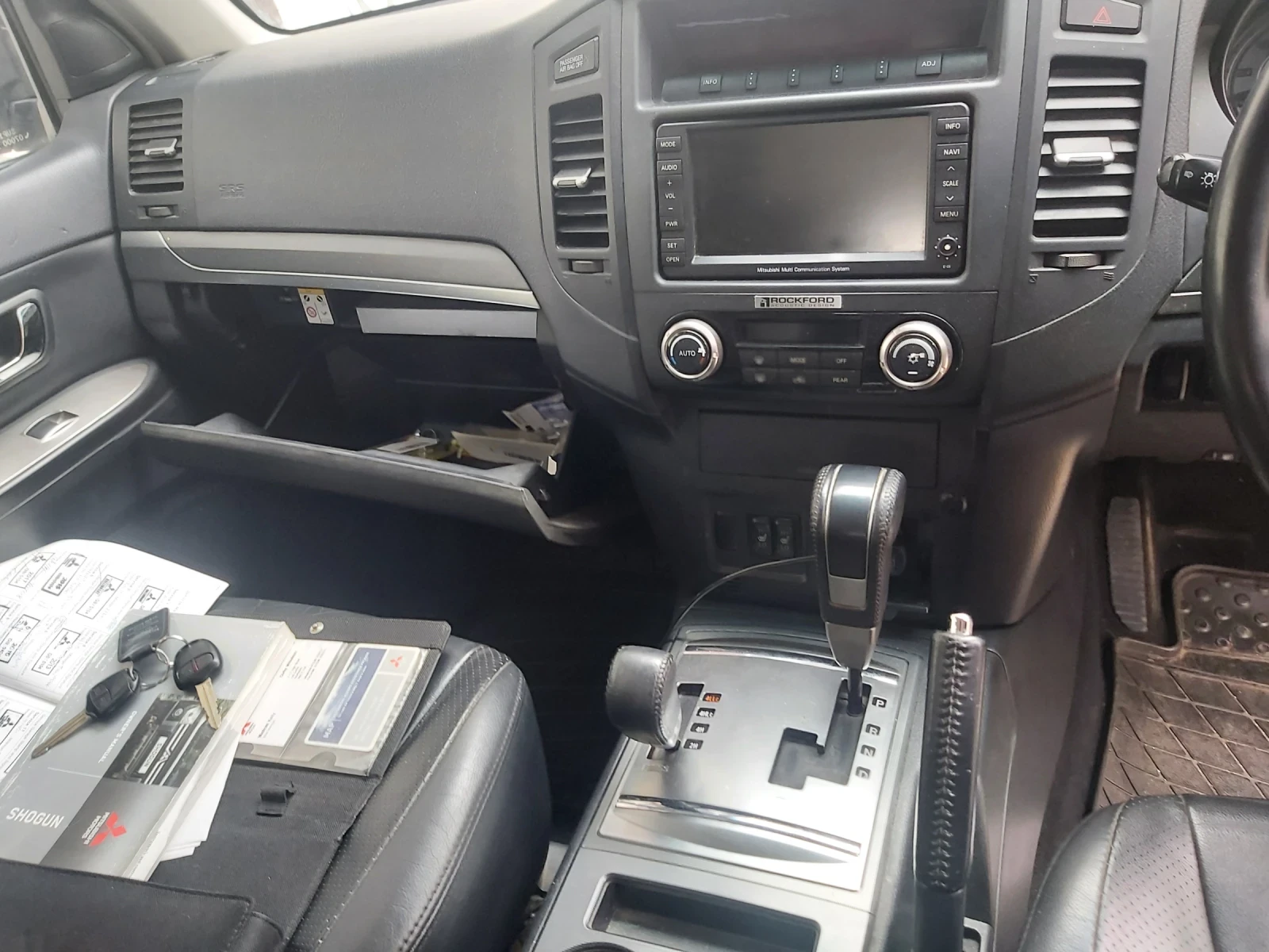 Mitsubishi Pajero  - изображение 10