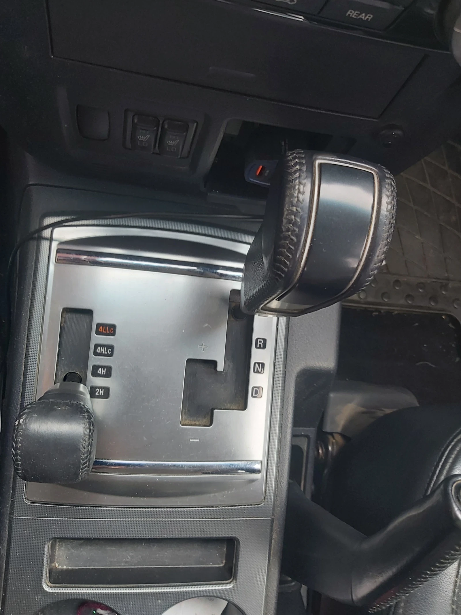 Mitsubishi Pajero  - изображение 6