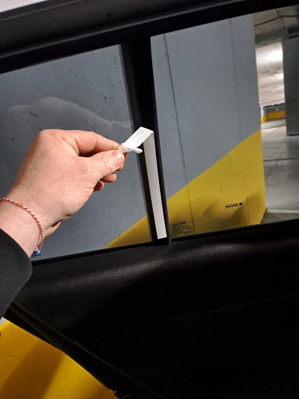 Kia Sportage 2.0 CRDI, снимка 16 - Автомобили и джипове - 54319347