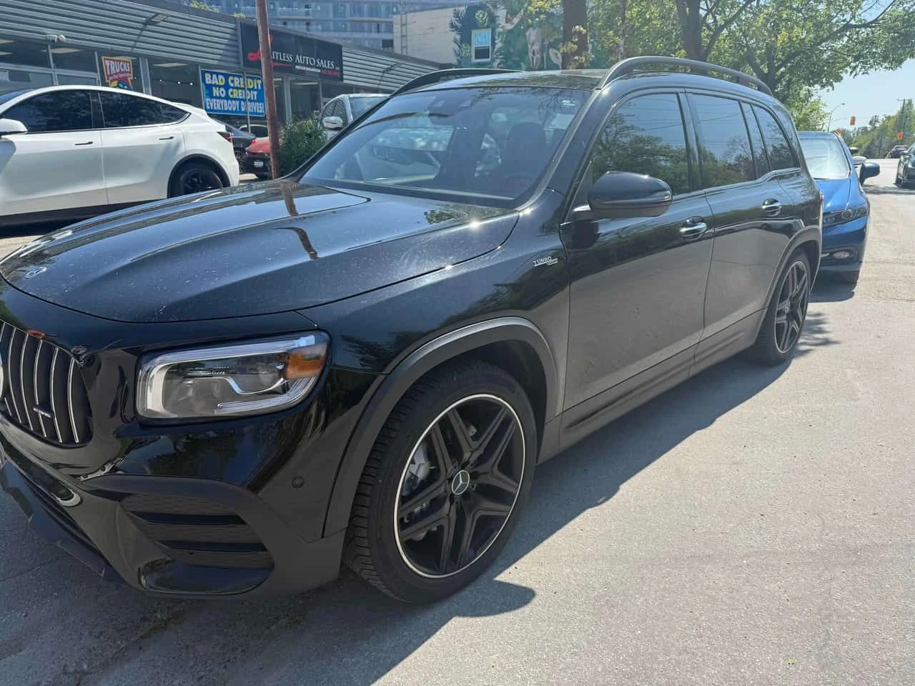 Mercedes-Benz GLB35AMG | DISTRONIC | 360 | ПАНОРАМА | ПОДГРЕВ | 