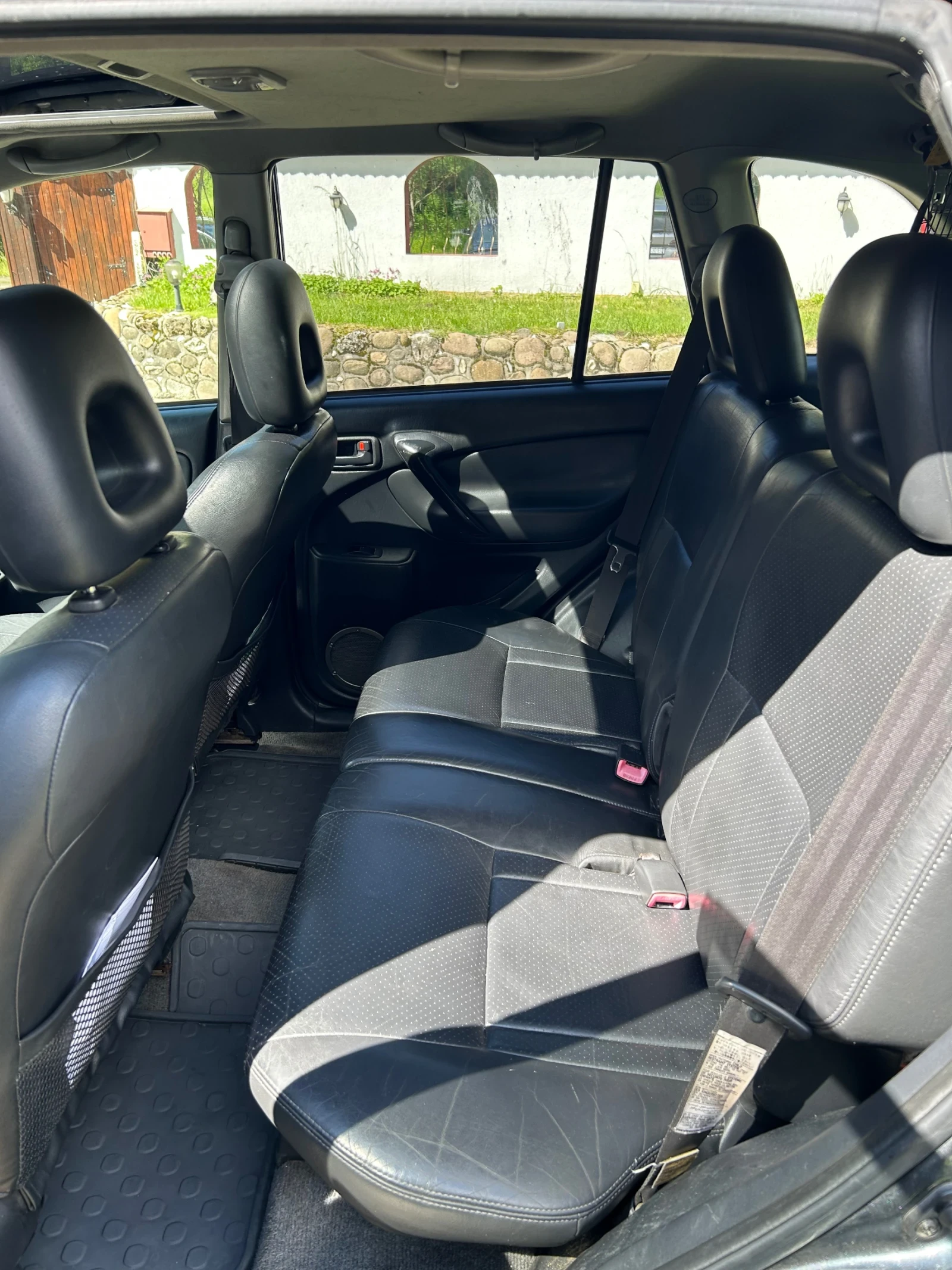 Toyota Rav4, снимка 13 - Автомобили и джипове - 55089741