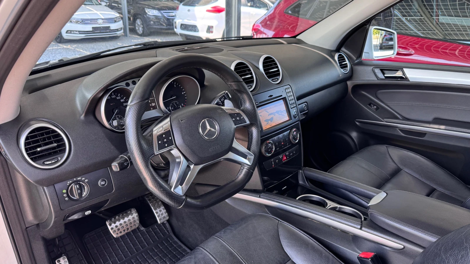 Mercedes-Benz ML 320 CDI 4MATIC Sport * FACELIFT* , снимка 10 - Автомобили и джипове - 55121124