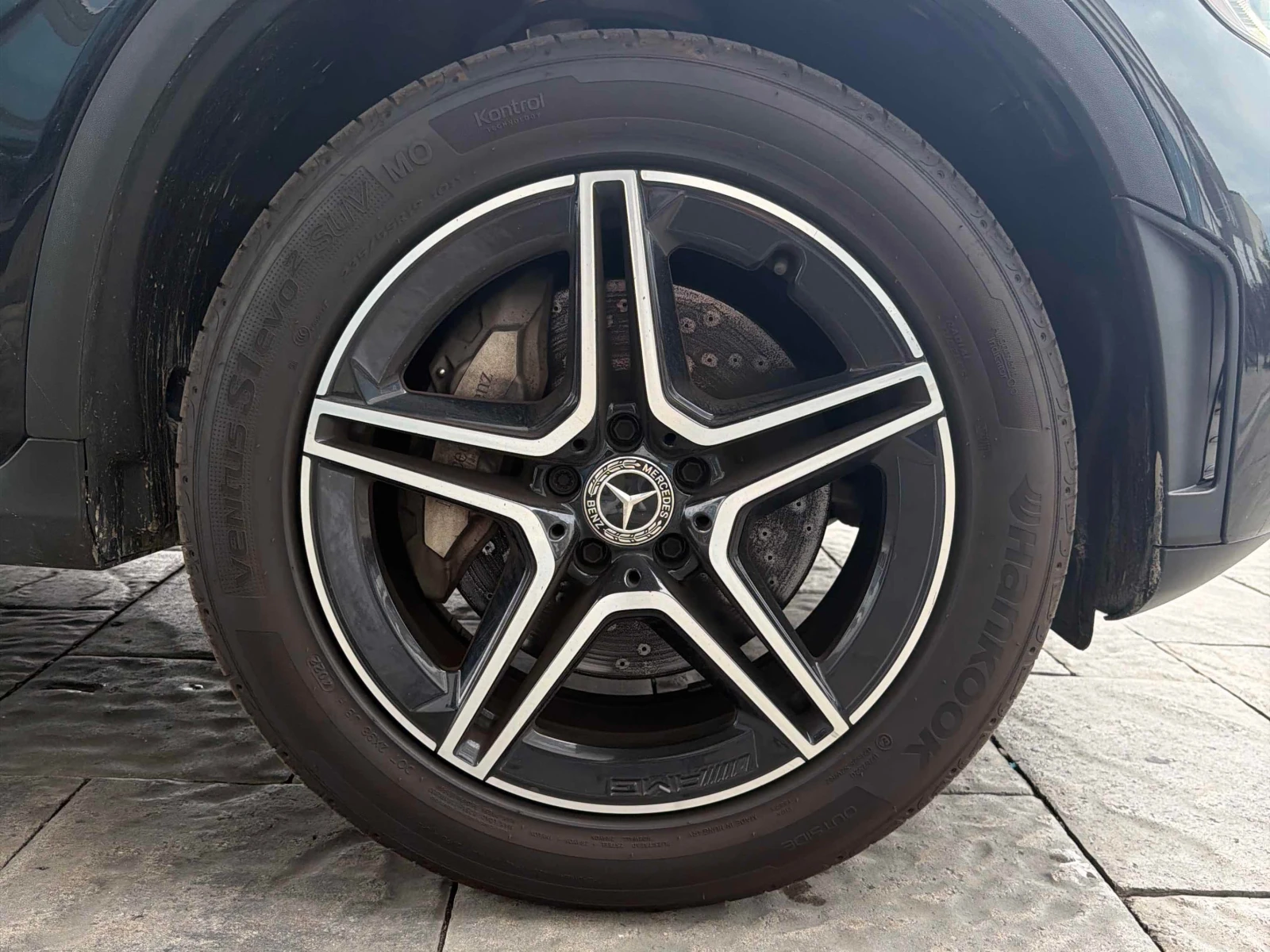 Mercedes-Benz GLC 300  AMG PACK / PANO / CARFAX / АВТОКРЕДИТ , снимка 6 - Автомобили и джипове - 56127202