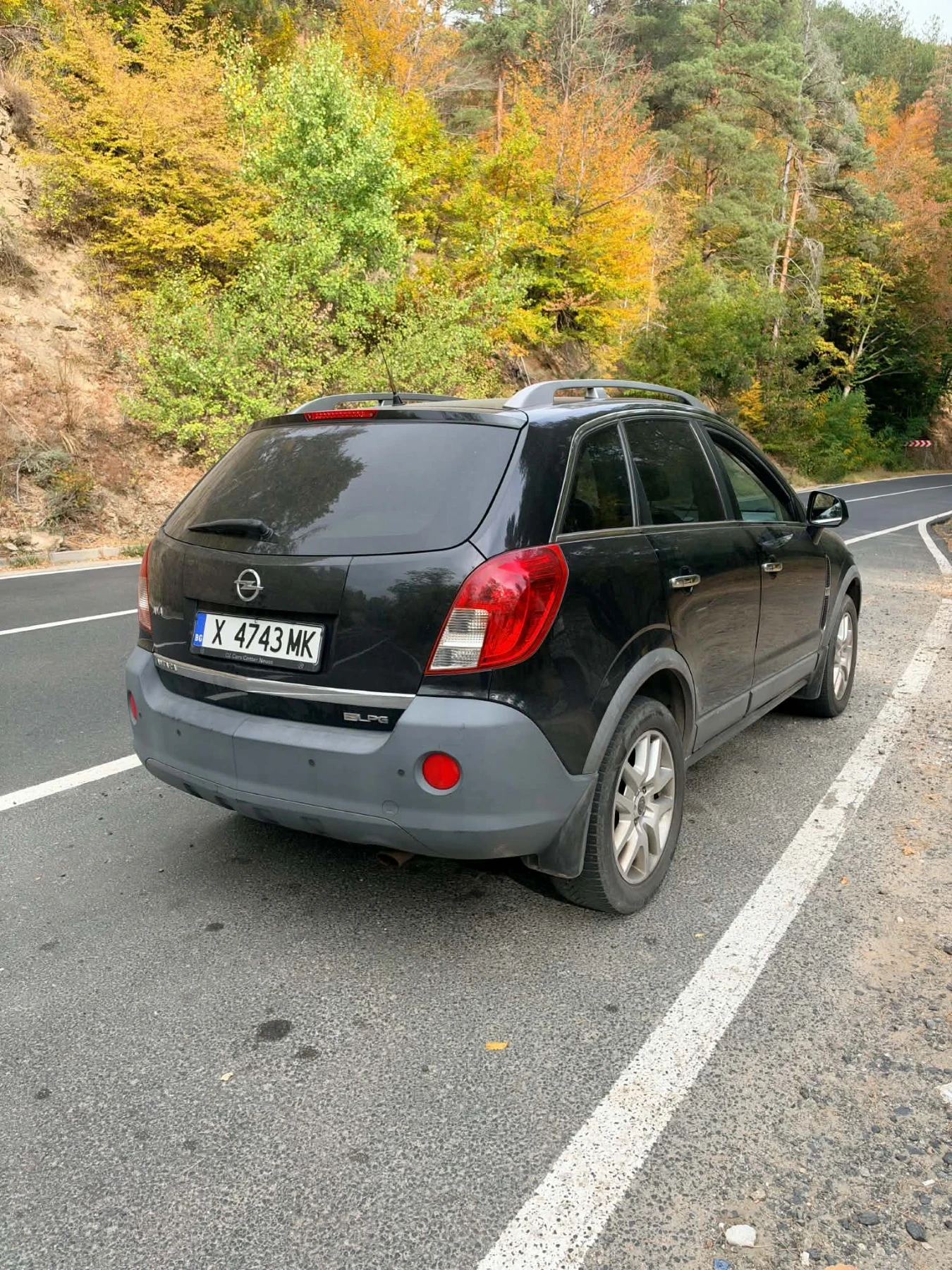 Opel Antara 2.4 Газ/Бензин, снимка 3 - Автомобили и джипове - 56734013