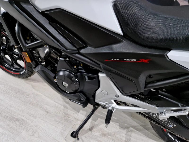 Honda Nc 750X, ABS-TCS, !DCT-АВТОМАТИК! 2017, снимка 8 - Мотоциклети и мототехника - 51438882