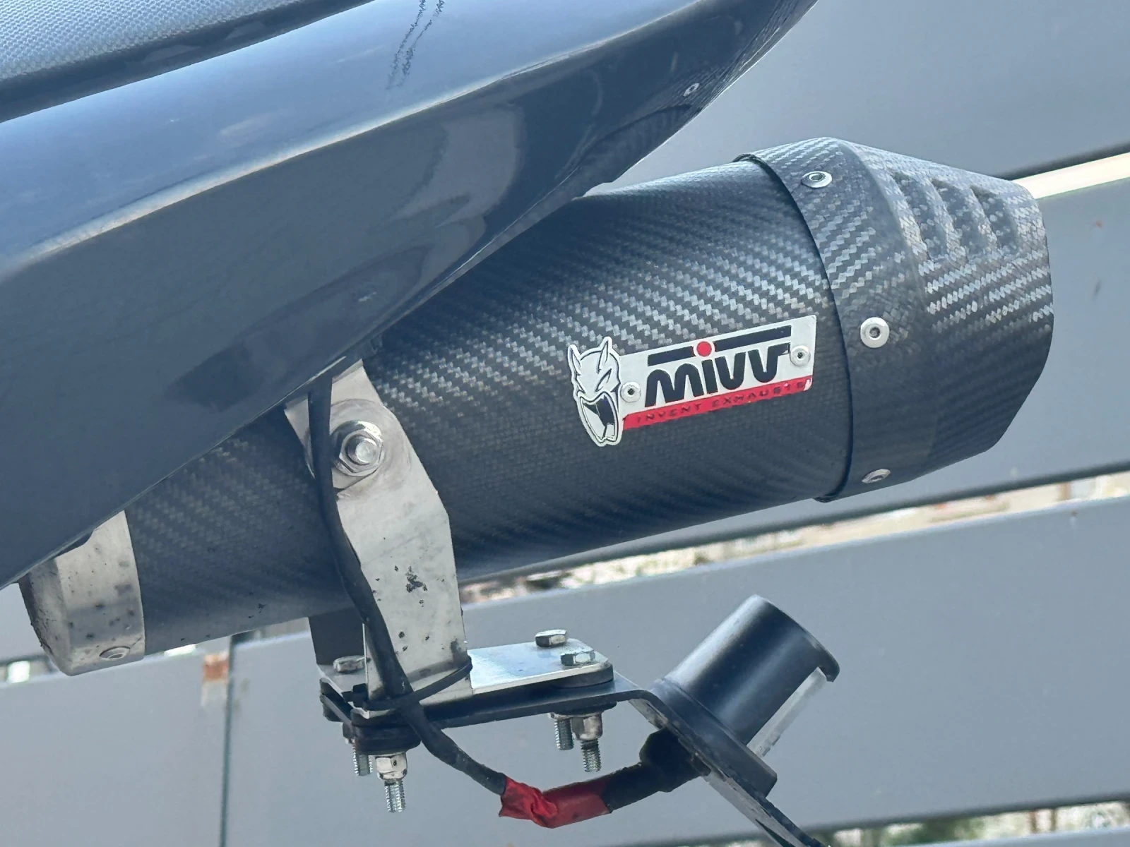 Kawasaki Zxr -6RR ОБСЛУЖЕН НОВ АКУМУЛАТОР УНИКАТ, снимка 9 - Мотоциклети и мототехника - 53988803