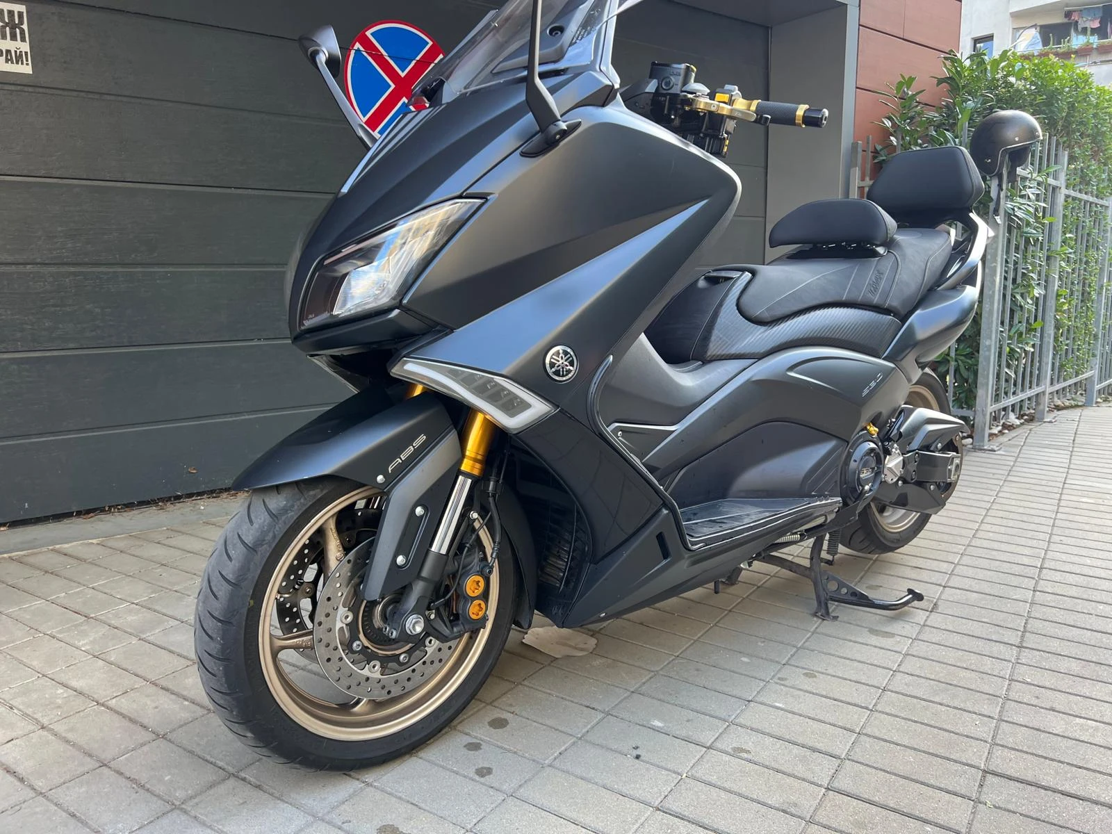 Yamaha T-max 530 ABS IRON MAX, снимка 2 - Мотоциклети и мототехника - 55175063