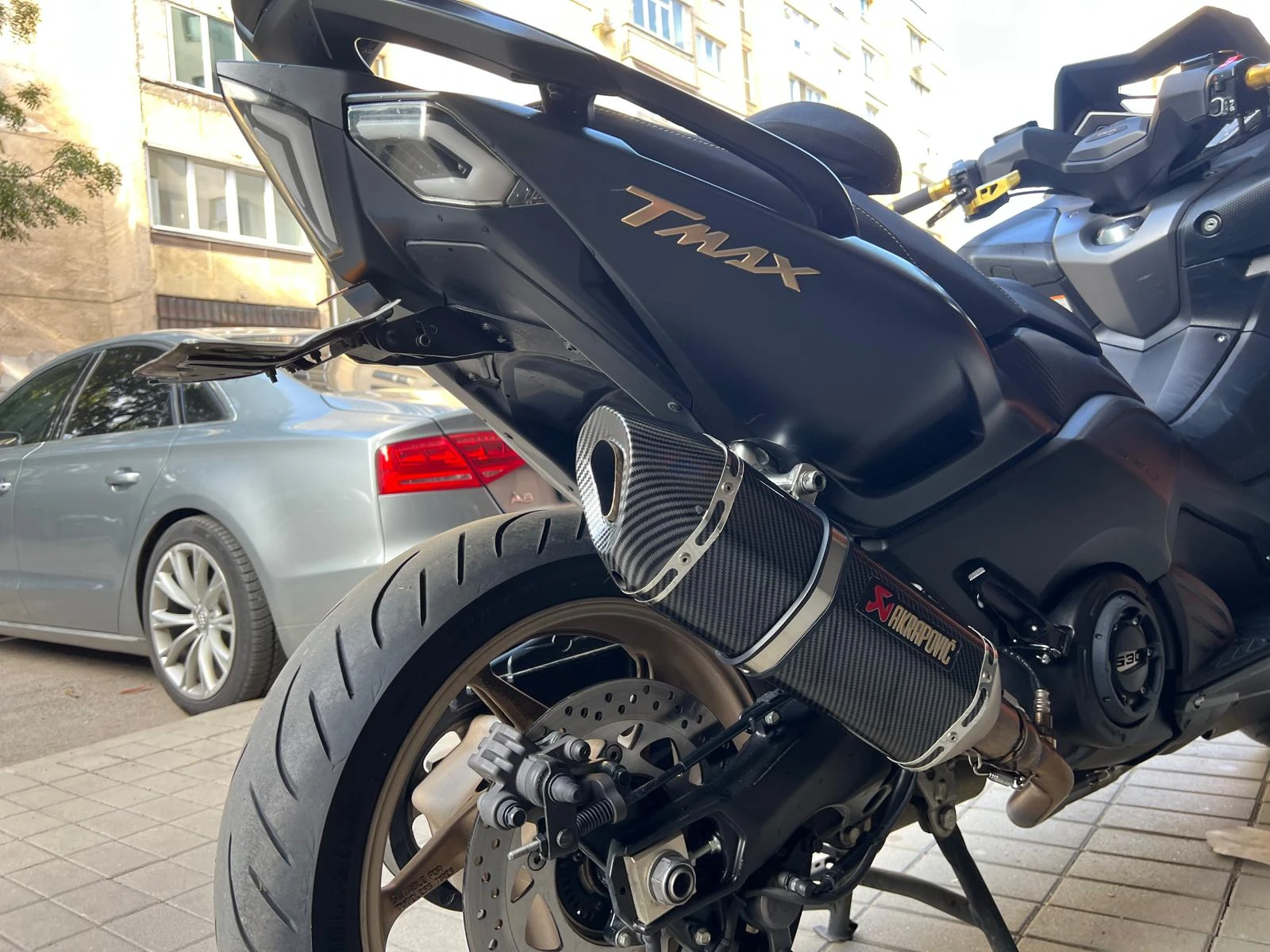 Yamaha T-max 530 ABS IRON MAX, снимка 13 - Мотоциклети и мототехника - 55175063