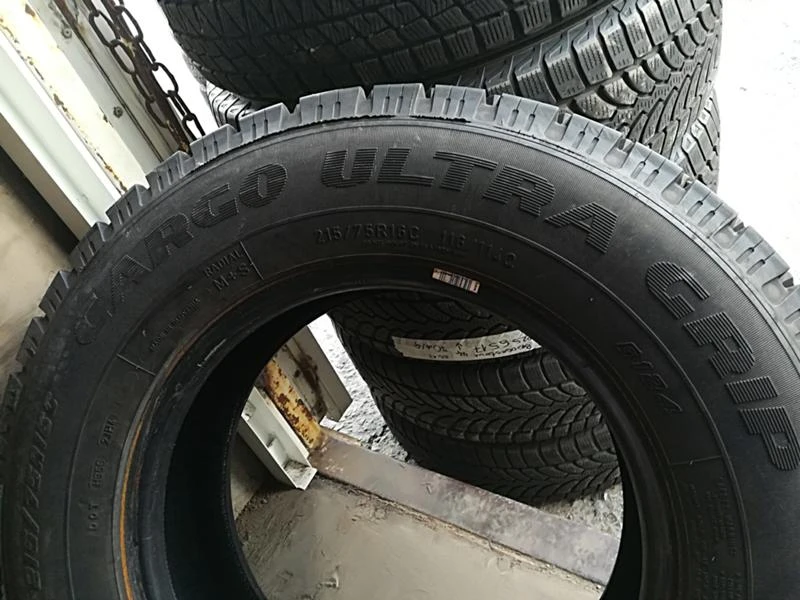 Гуми Зимни 215/75R16, снимка 5 - Гуми и джанти - 23632121