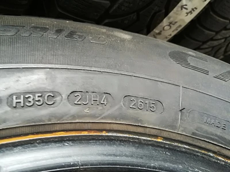 Гуми Зимни 215/75R16, снимка 7 - Гуми и джанти - 23632121