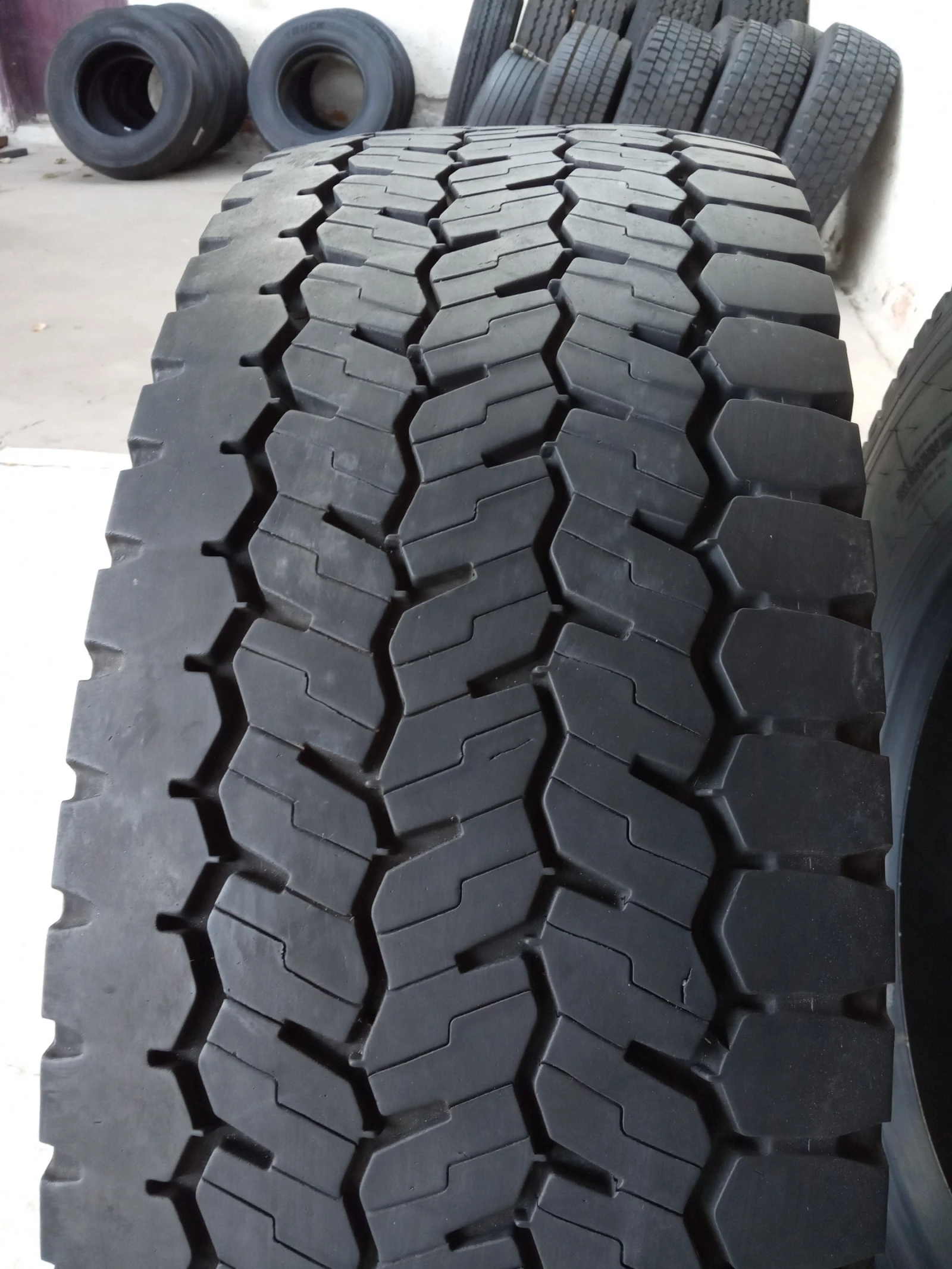  285/70R19.5 | Mobile.bg   2