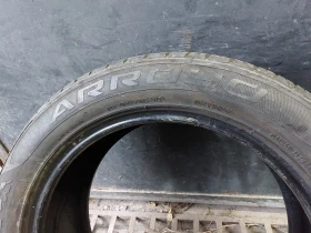 Гуми Всесезонни 235/55R19, снимка 4 - Гуми и джанти - 49024366