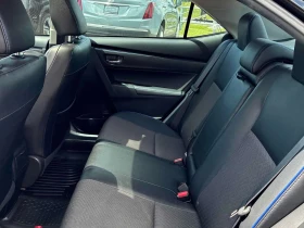 Toyota Corolla * 4dr Sdn Man SE * АВТОКРЕДИТ БЕЗ ПЪРВОНАЧАЛНА , снимка 15