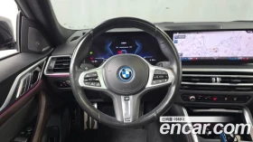 BMW i4, снимка 13