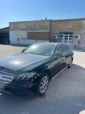 Mercedes-Benz E 350 на части, снимка 6