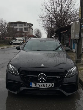 Mercedes-Benz E 220, снимка 1