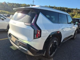Kia EV9 LAND W/PLUS PACKAGE * CARFAX * ��� ������������  | Mobile.bg � ����� ������ 3