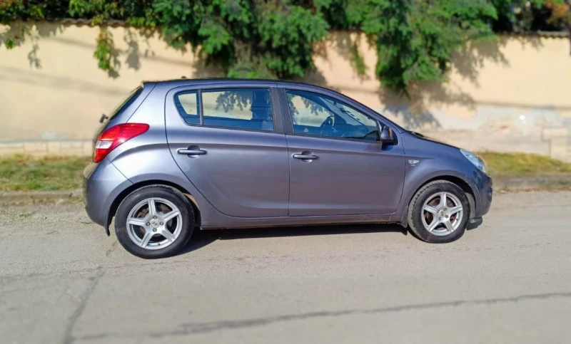 Hyundai I20 1.2, снимка 4 - Автомобили и джипове - 46900431