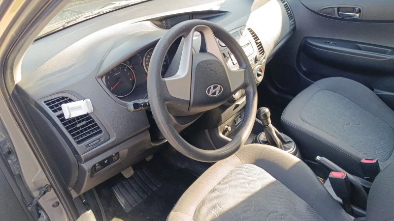 Hyundai I20 1.2, снимка 9 - Автомобили и джипове - 46900431